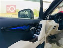 تۆیۆتا لاند کروزەر